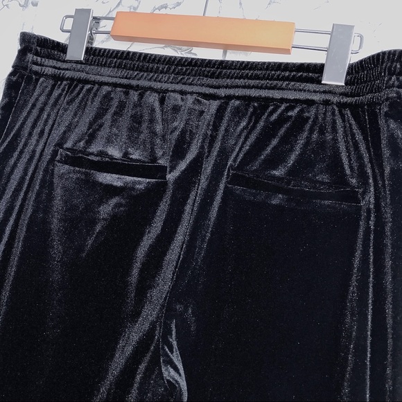 ONLY Black velvet Wide Leg Pants size 8 - Picture 3 of 4